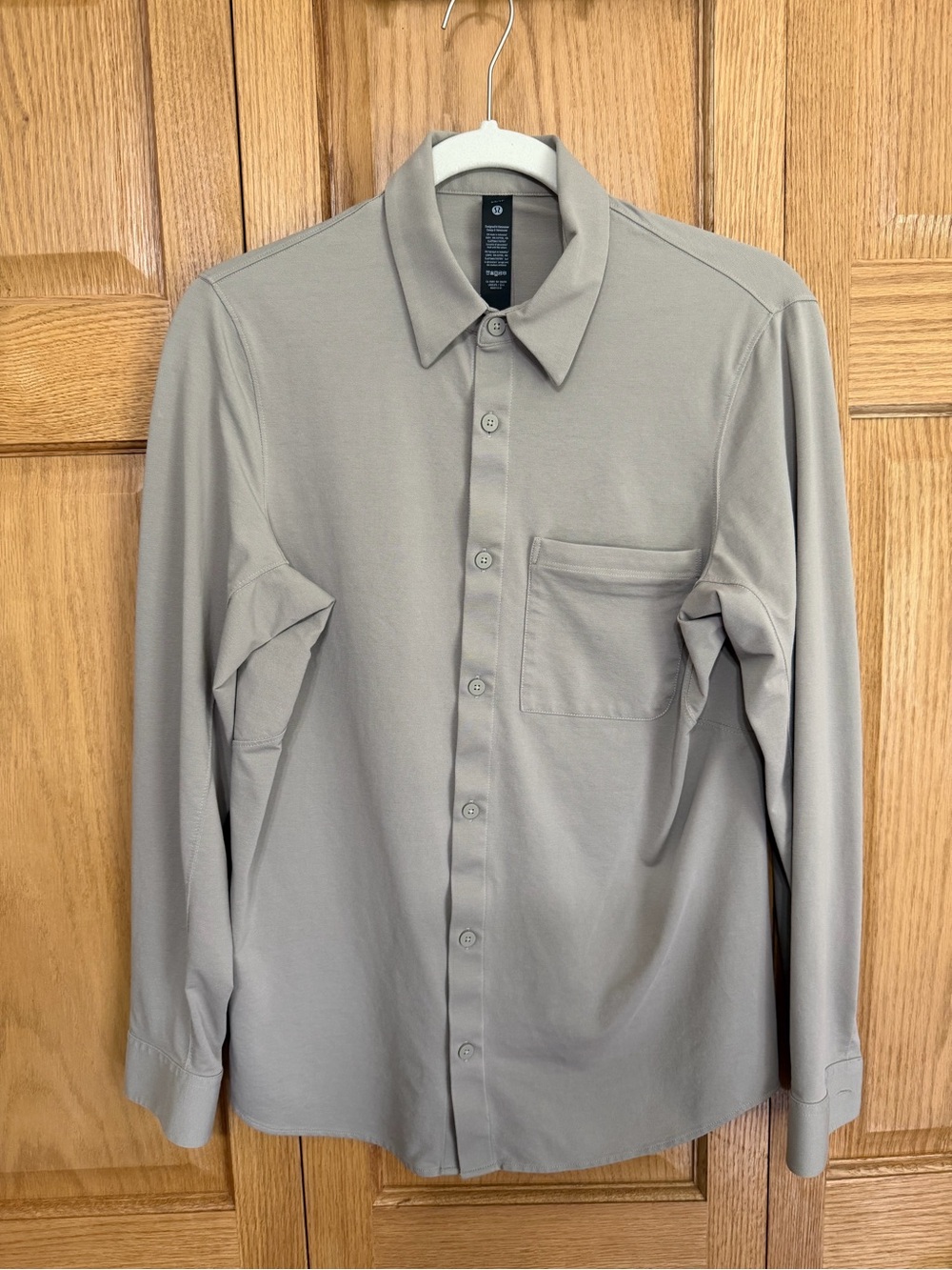 Lululemon commission long sleeve shirt in light taupe